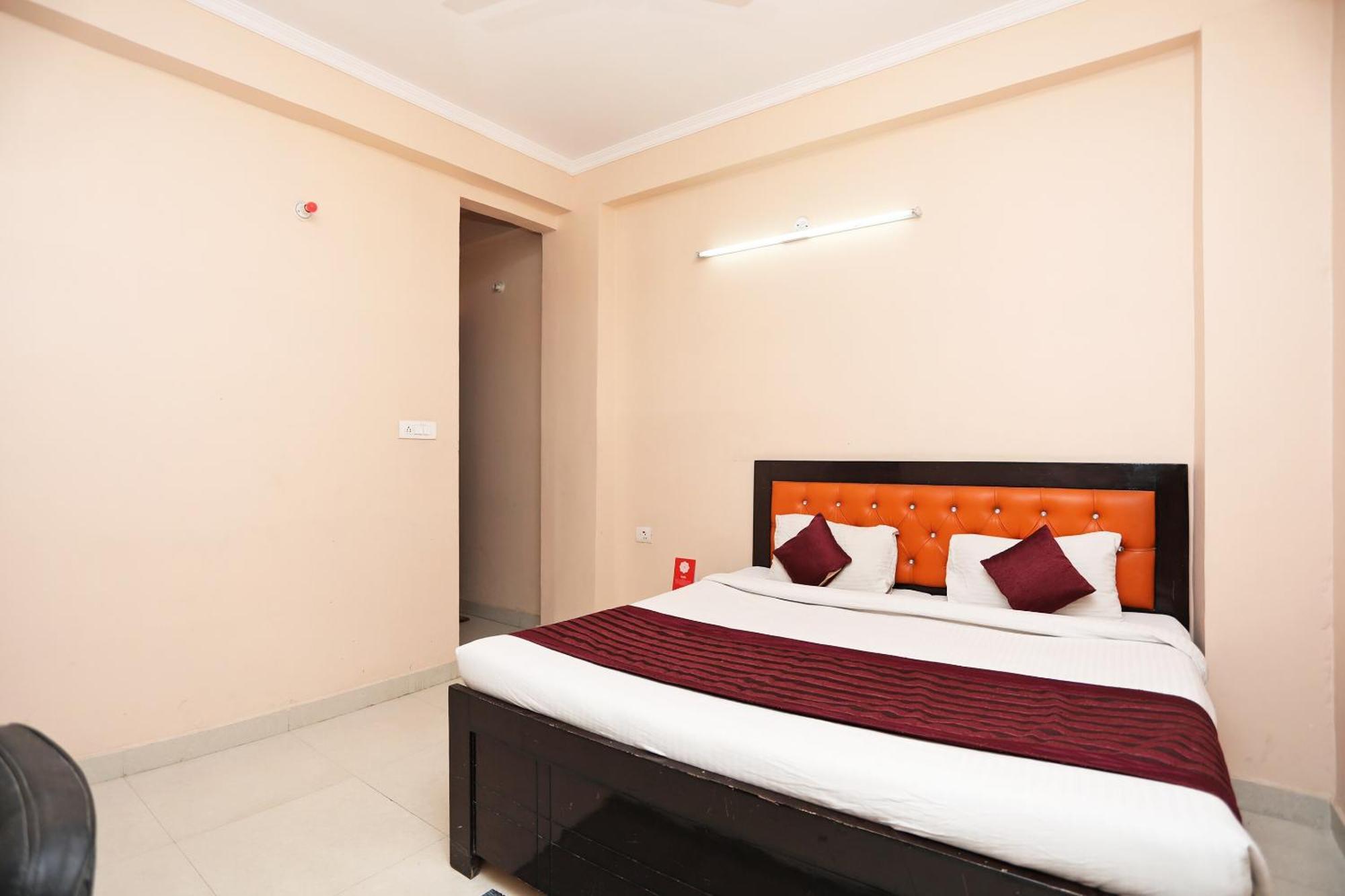 Hotel O Rn 32 Indirapuram Buitenkant foto